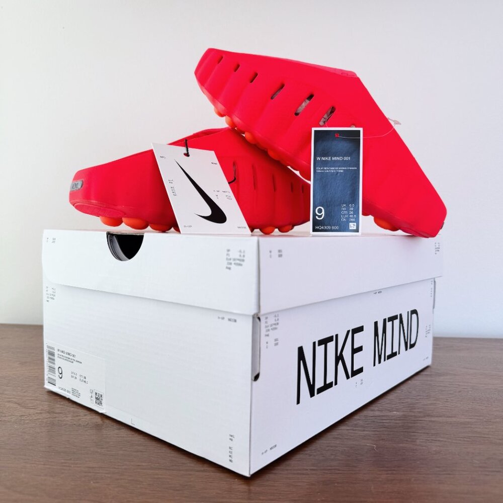 NWT - Nike Mind 001 Pregame Mules in Solar Red Size 9